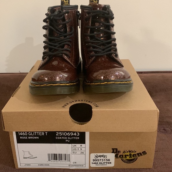 Dr. Martens for little girl - Picture 2 of 5